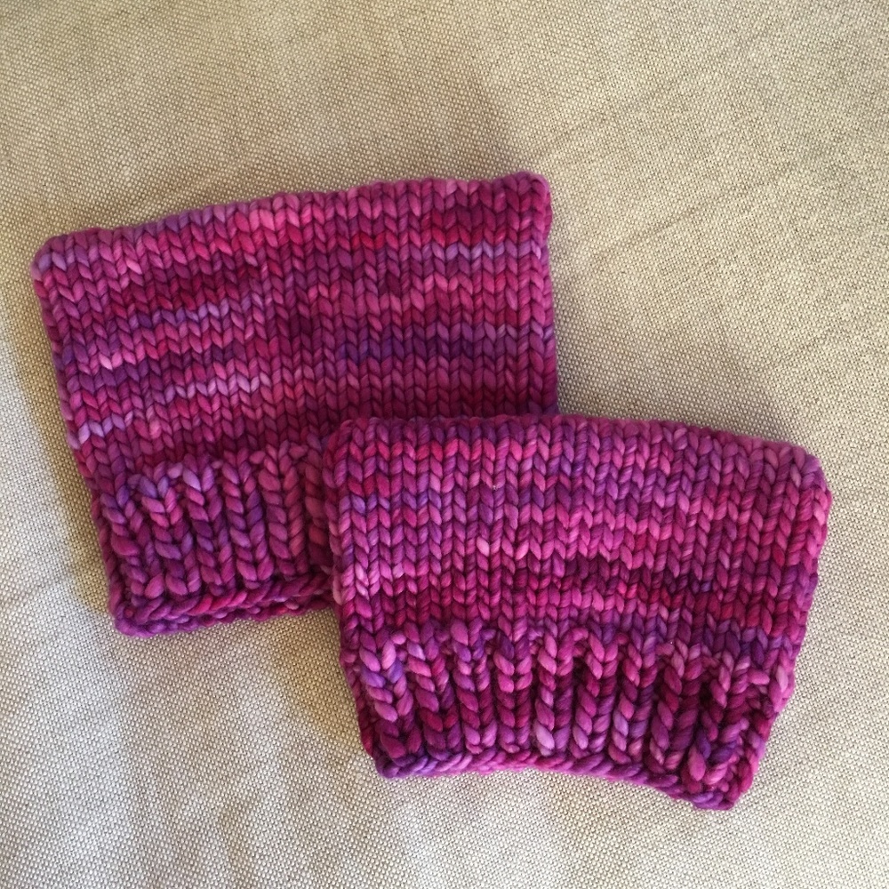 Pussyhat Mother Daughter Pair (Adult & Child) - Picture 2 of 3